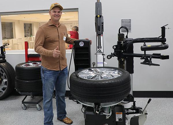 2025 JB Conway Tire Changer Winner